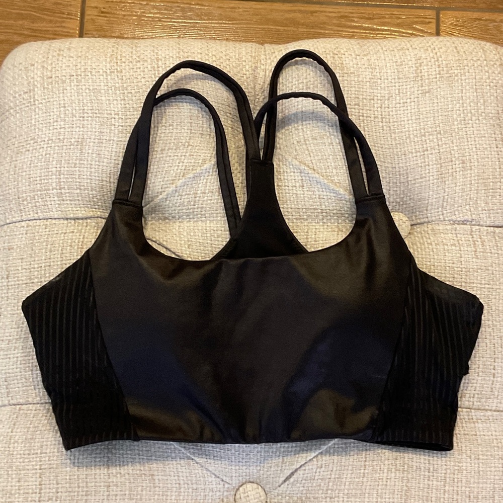 Black Double-Strap Sports Bralette - Picture 1 of 2